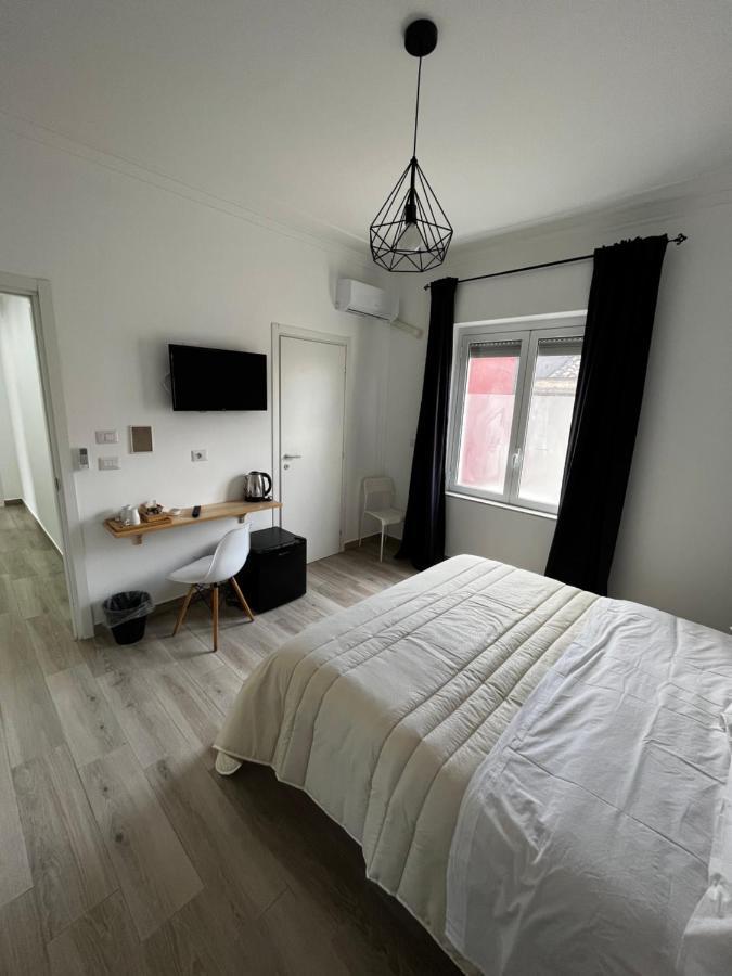 Dimora Sicula Guest House CTA Exteriör bild
